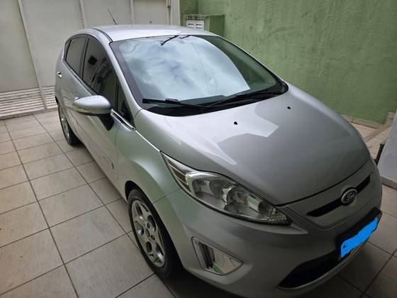 FORD FIESTA 1.6 SE HATCH 16V FLEX 4P MANUAL